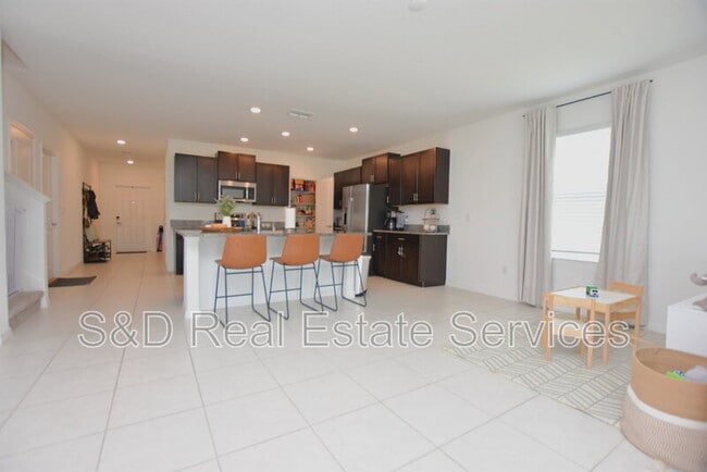 Building Photo - 2767 Red Egret Dr