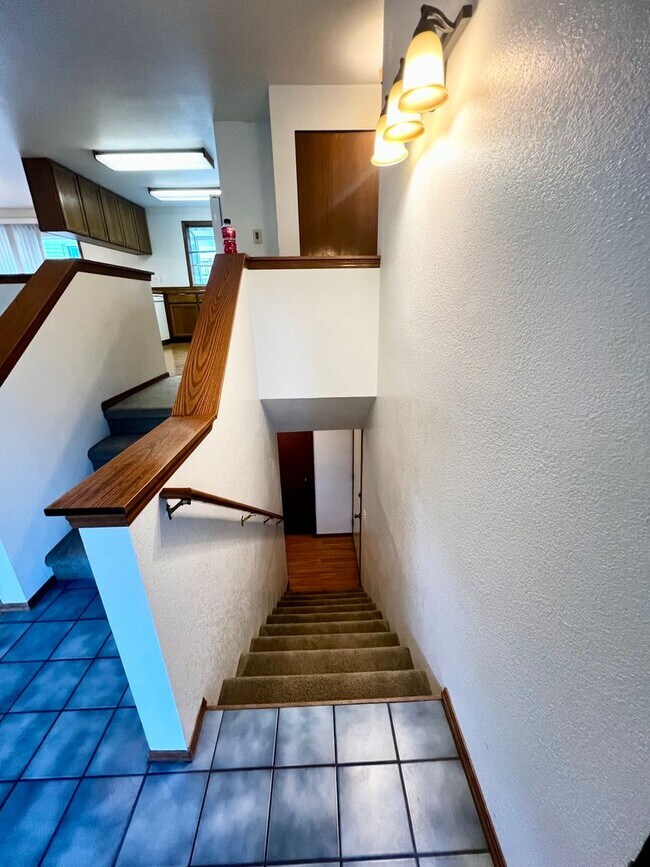 Building Photo - **** Application pending ****