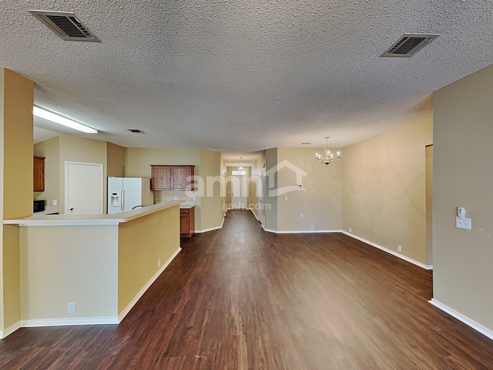 Building Photo - 1420 Mosscreek Dr