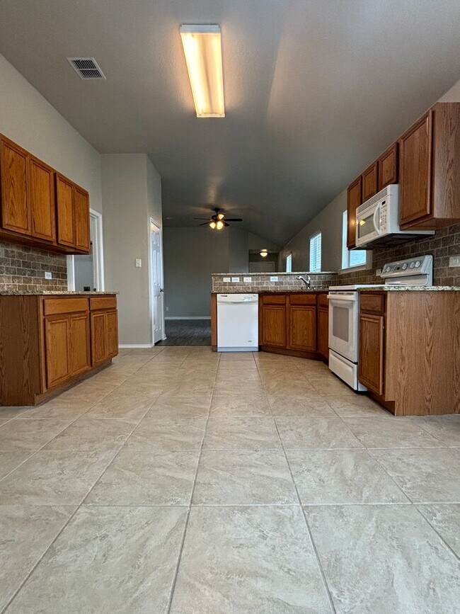 Building Photo - 4/2/2 Keller ISD