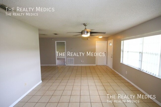 Building Photo - 3171 Courtland Blvd