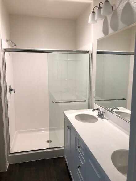 Building Photo - 7448 Solstice Pl