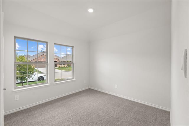 Building Photo - 647 Carters Grv Dr