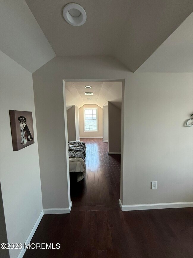 Building Photo - 34 Harborside Dr E
