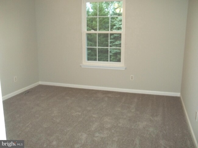 Building Photo - 4908 Tall Cedar Ct