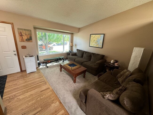 Building Photo - Wonderful Highlands Ranch Location!