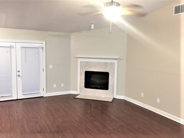 Building Photo - 4466 Hunters Haven Ln E