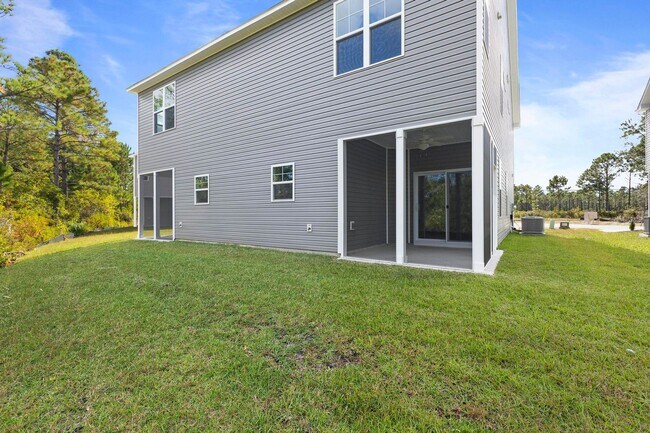 Building Photo - Townhouse For Rent in Holly Ridge!