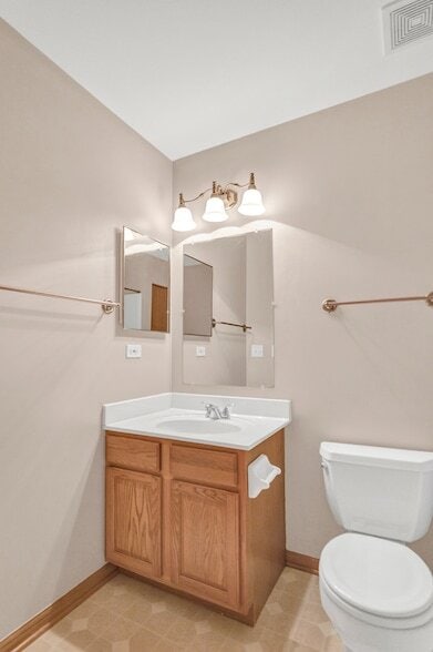 Building Photo - 10549 Wakefield Ln