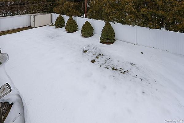 Building Photo - 860 Beckman Dr