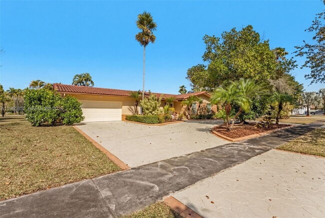 Building Photo - 11201 SW 136th St