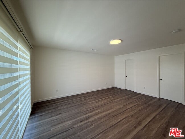 Building Photo - 1732 W 169th Pl