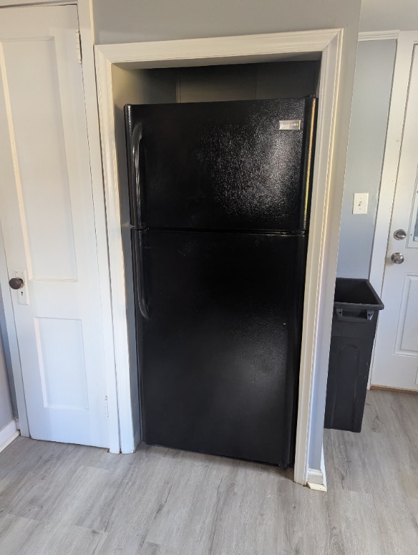 Building Photo - 814 Walker St