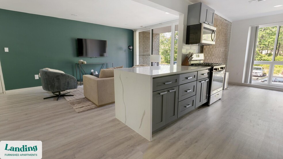 Building Photo - 6220 Springhill Dr
