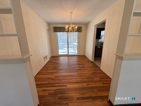 Building Photo - 9 Marywood Rd