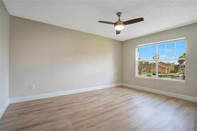 Building Photo - 2214 Grand Cayman Ct