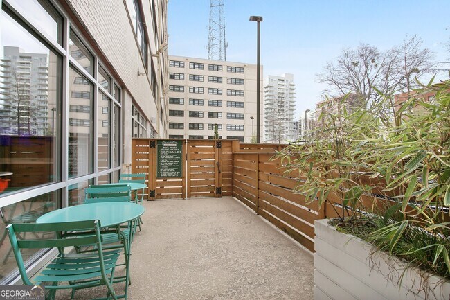 Building Photo - 878 Peachtree St NE
