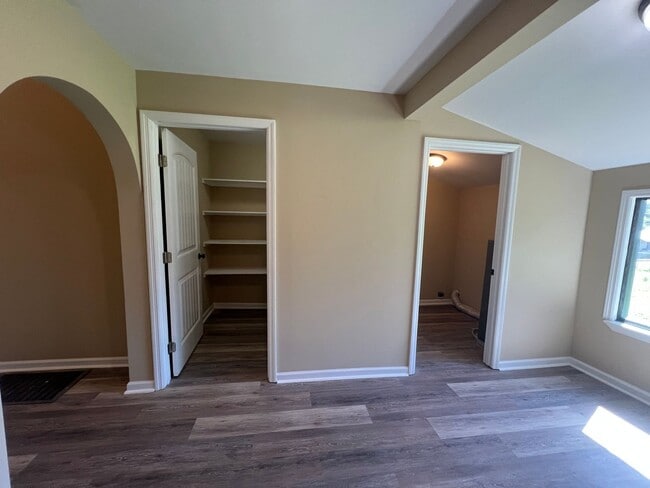 Building Photo - 3 bedroom 2 bathroom off Lurleen Blvd. in Northport