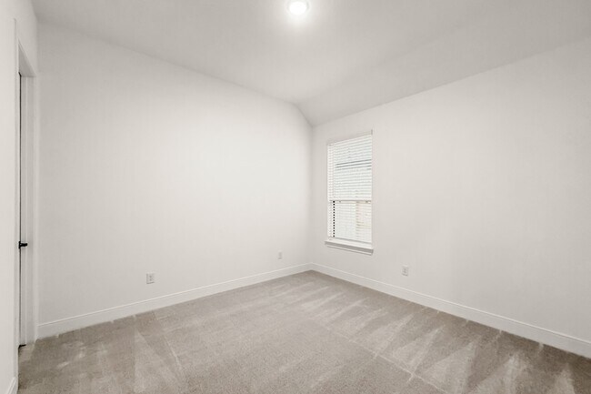 Building Photo - 6127 Clementine Zest Dr