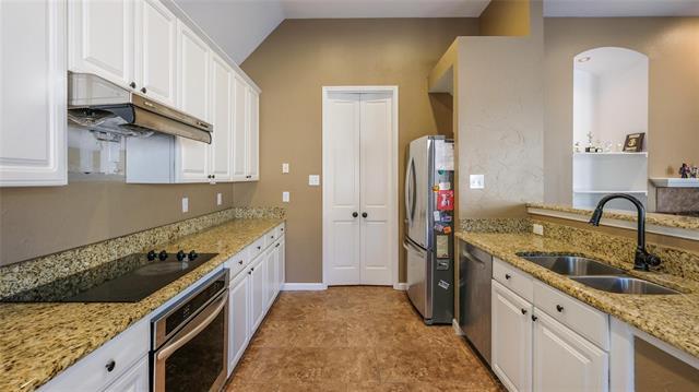 Building Photo - 4121 Burnhill Dr