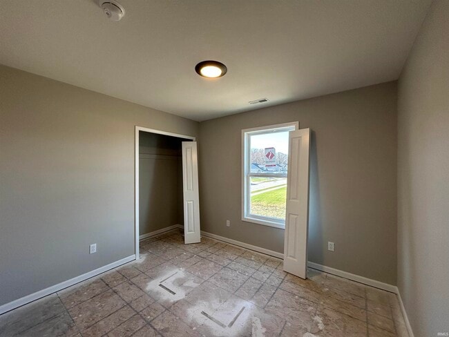 Building Photo - 211 Brescia Dr