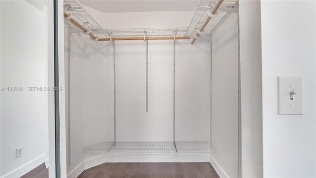 Building Photo - 876 Garnet Cir