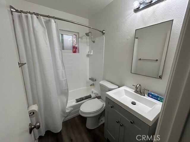 Building Photo - 37067 Bankside Dr