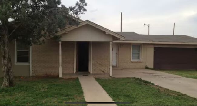 Primary Photo - 1304 NW 16th Ave