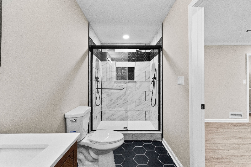 Building Photo - 4145 White Oak Dr