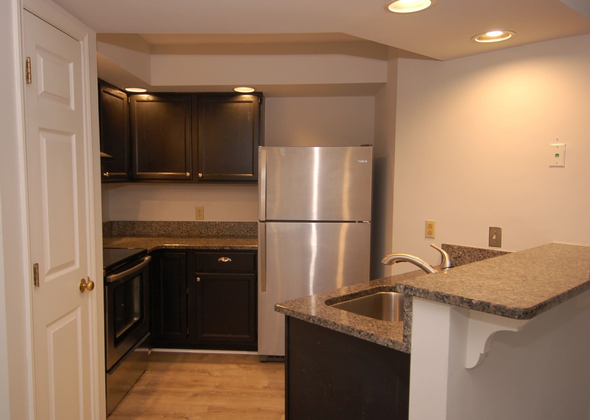 Building Photo - 1450 Barton Place Dr