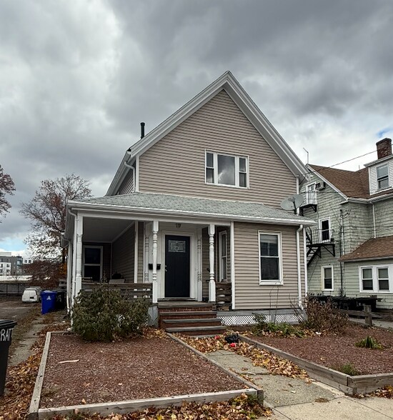 Front of Building - 36 Pratt St