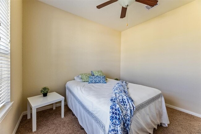 Building Photo - 6811 Peach Mill Ln