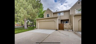 Building Photo - 6546 S Yukon Way