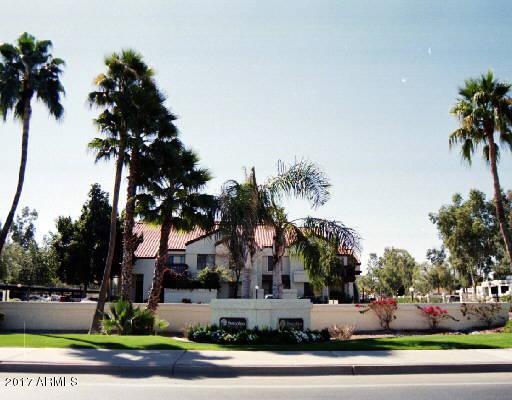 Primary Photo - 1905 E University Dr