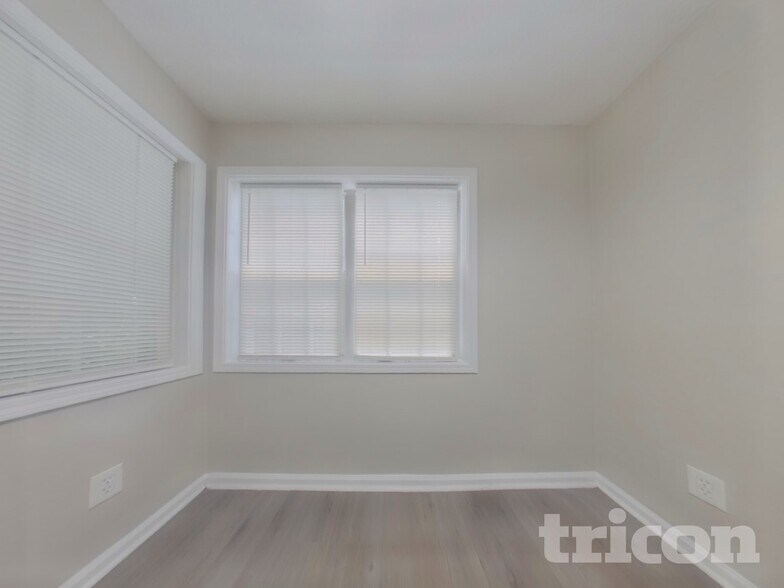 Building Photo - 3070 Country Farms Dr