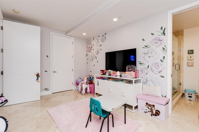 Building Photo - 301 Hendricks Isle