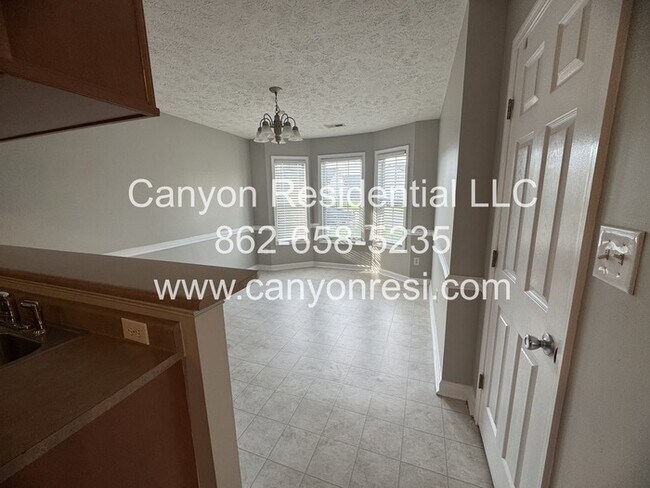 Building Photo - 1435 Oldstead Dr