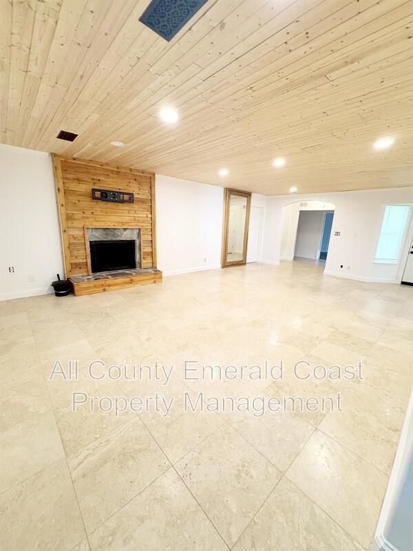 Building Photo - 4104 Indian Bayou N