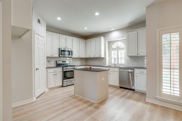 Building Photo - 5721 Starboardway Dr