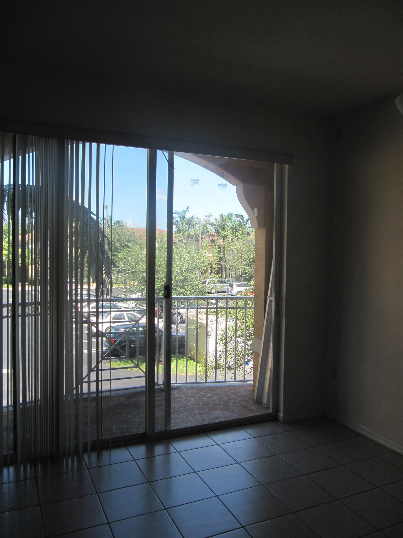 Building Photo - 8858 W Flagler St