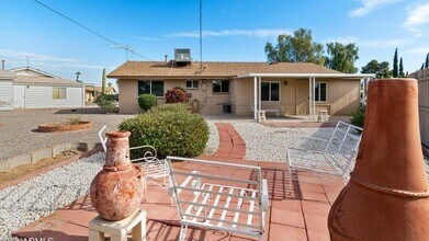 Building Photo - 12020 N Hacienda Dr