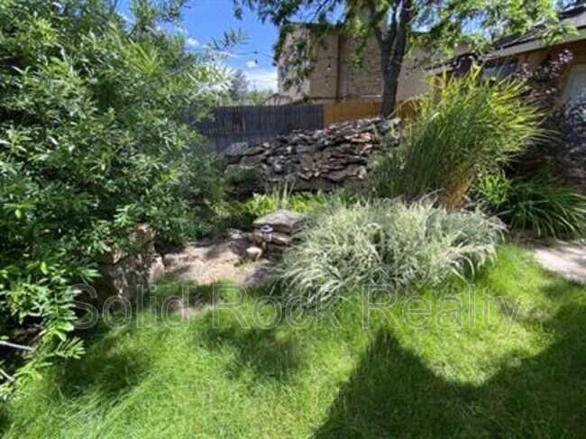 Building Photo - 6713 Fredrick Dr
