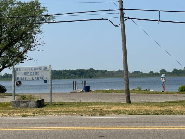 Building Photo - 15812 Culver Dr