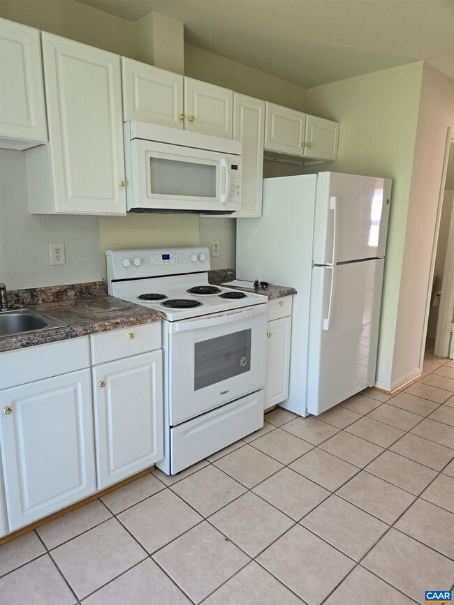 Building Photo - 1618 Townwood Ct