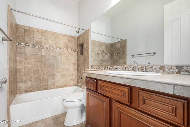 Building Photo - 12374 S 181st Dr