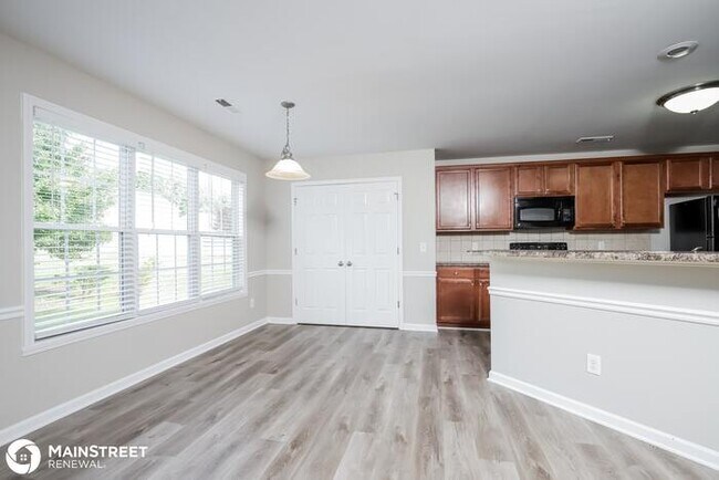 Building Photo - 1980 LONGMONT DR, KERNERSVILLE, NC 27284