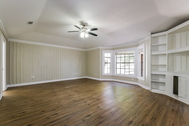 Building Photo - 4661 Marsh Harbor Dr