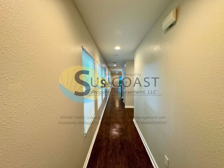 Building Photo - 8026 Galveston Ave
