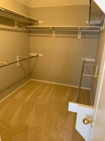 Building Photo - 531 Hawken Dr