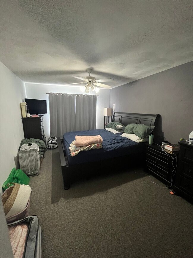 Building Photo - Updated 4 bedroom, 3 bath Home in Christiansburg